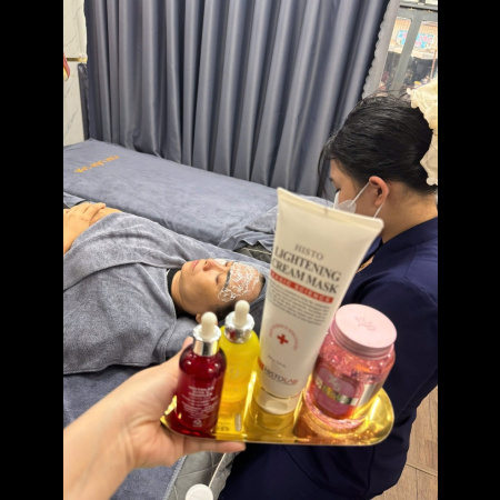 DỊCH VỤ CHĂM SÓC DA MỤN TẠI KIM LIÊN SPA